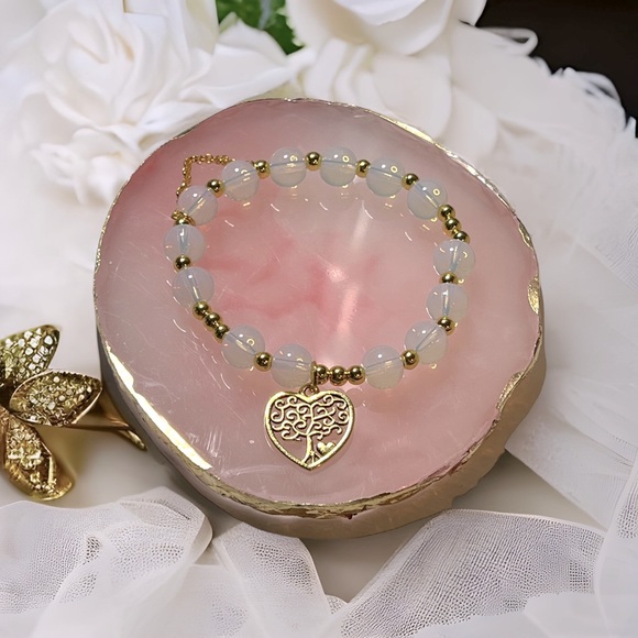 Jewelry - Heart chart with tree of life bracelet